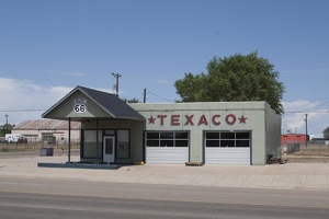 316-4195 Route 66 Texaco, Tucumcari, NM